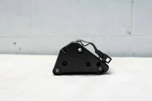 2006-2010 Volkswagen Jetta 1K0035463D Used OEM Audio Amplifier