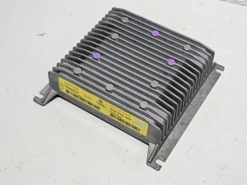 2012-2015 Volkswagen Passat 5C6035456OEM Used OEM Audio Amplifier