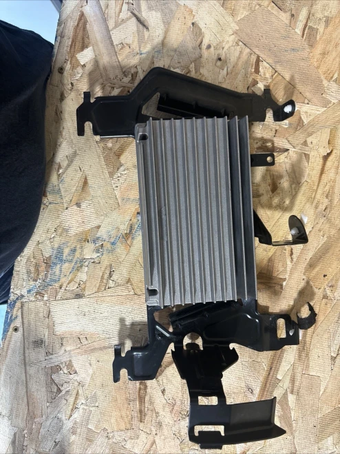 2012-2015 BMW 320I 65129312454 9312454 Used OEM Audio Amplifier