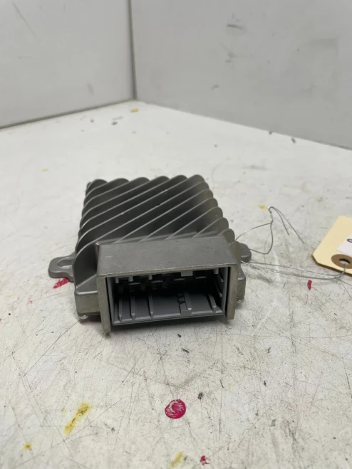 2014-2016 BMW 328I F30 Used OEM Audio Amplifier
