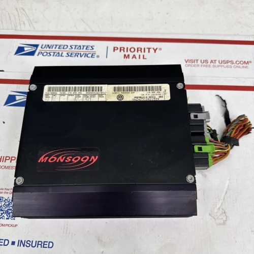 1998-2010 Volkswagen Beetle Monsoon Used OEM Audio Amplifier