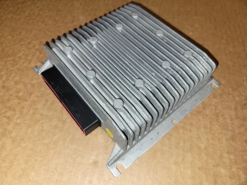 2013-2015 Volkswagen Passat Panasonic Used OEM Audio Amplifier