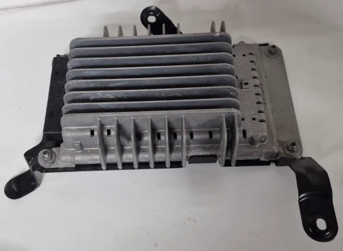 Audi A3 8P3035223B Bose Used OEM Audio Amplifier
