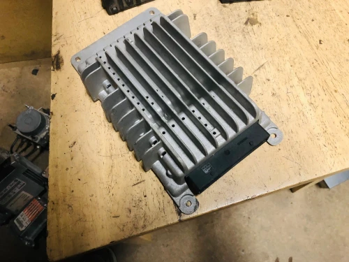 Audi A3 8P0035223A Bose Used OEM Audio Amplifier