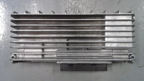 Audi A4 8T0035223AH Rear/Trunk Mounted Used OEM Audio Amplifier