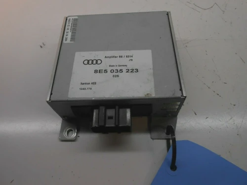 Audi A4 8E5035223 Harman Becker Used OEM Audio Amplifier