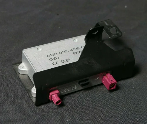 Audi A4 8E0035456C B7 Used OEM Audio Amplifier
