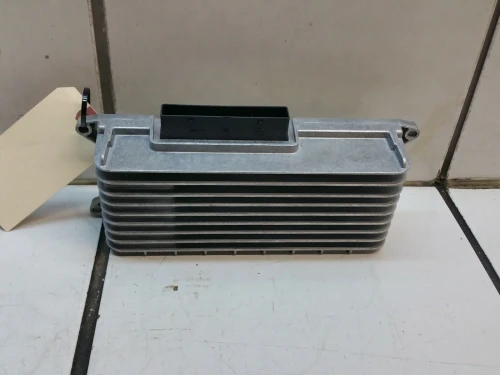 2009 Audi A4 8T0035223AD B8 Used OEM Audio Amplifier