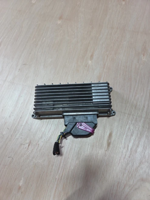 2009-2015 Audi A5 8T0035223AB B8 Used OEM Audio Amplifier