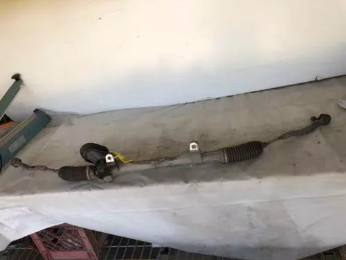 2014 - 2019 NISSAN SENTRA 1.8L Manual Steering Gear Rack and Pinion OEM used OEM rack and pinion