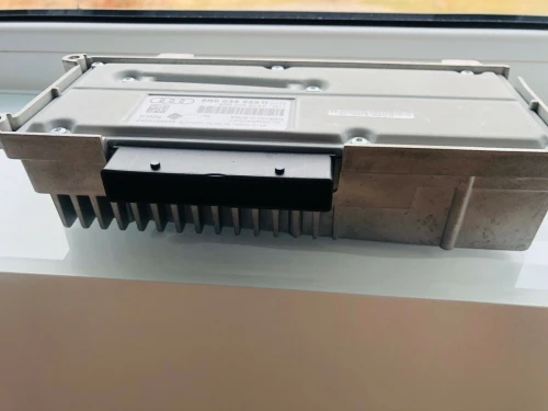 Audi 8R0035223F Premium Audio Used OEM Audio Amplifier
