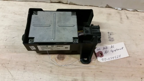 Audi 4F0035223B Bose Used OEM Audio Amplifier