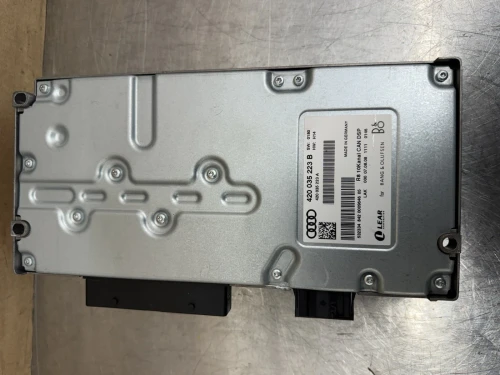 Audi R8 420035223B Bang & Olufsen Used OEM Audio Amplifier