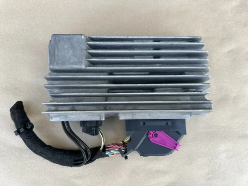 2009-2012 Audi RS5 8T1035223A Bang & Olufsen Used OEM Audio Amplifier