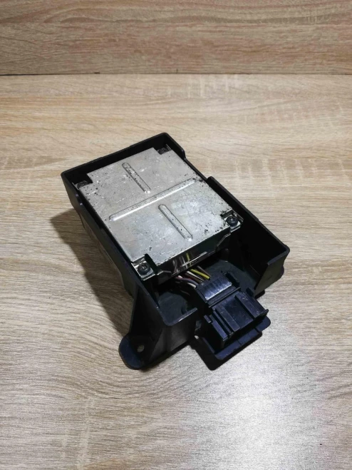 Audi S6 4F0035223B C6 Used OEM Audio Amplifier