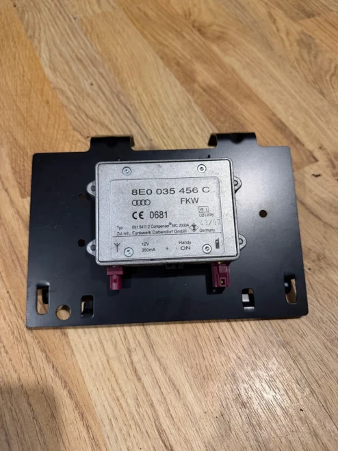 Audi TT 8E0035456C B8 Used OEM Audio Amplifier