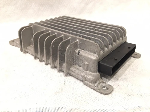 2000-2005 Audi TT 8N8035223A Bose Used OEM Audio Amplifier