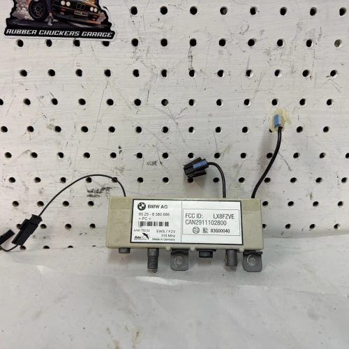 BMW E38 Platform 65258380686 E38/E39 Used OEM Audio Amplifier