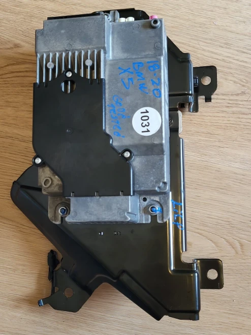 2019-2020 BMW X5 7928597 G05 Used OEM Audio Amplifier