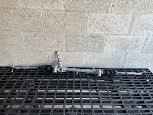 2019-2023 TOYOTA COROLLA SEDAN POWER STEERING GEAR RACK AND PINION OEM used OEM rack and pinion