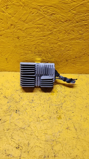2012-2015 BMW 328 HiFi F30/F32 Used OEM Audio Amplifier