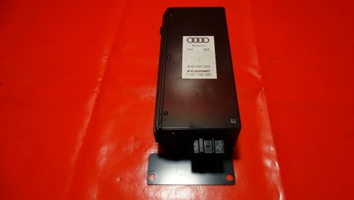 2003 Audi A4 8H0035223E Blaupunkt B6 Used OEM Audio Amplifier