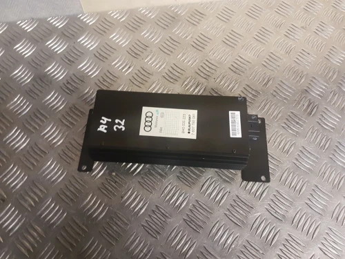 2006 Audi A4 8H0035223 Blaupunkt B7 Used OEM Audio Amplifier