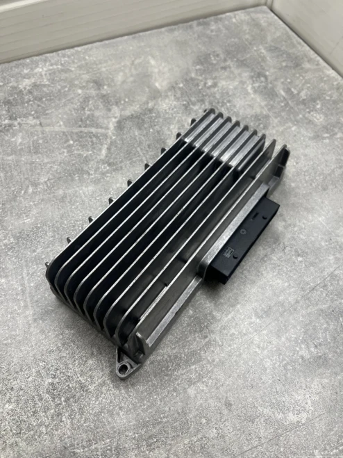 2009-2012 Audi A4 8T0035223AB B8 Sedan Used OEM Audio Amplifier