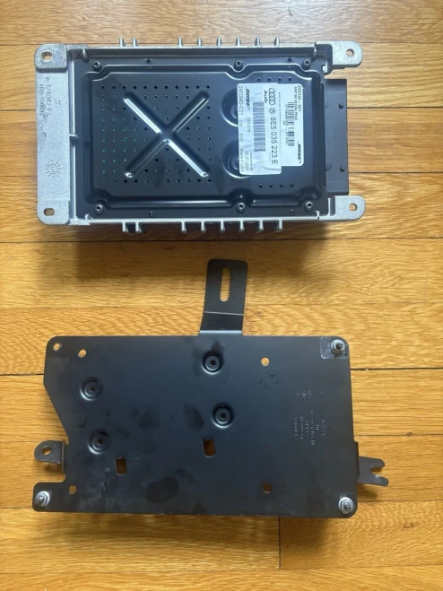 2005-2008 Audi S4 8E5035223E Bose B7 Used OEM Audio Amplifier
