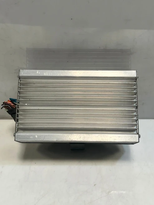 2011-2013 BMW 5 Series 9233592 Harman Becker F10/F11 Used OEM Audio Amplifier