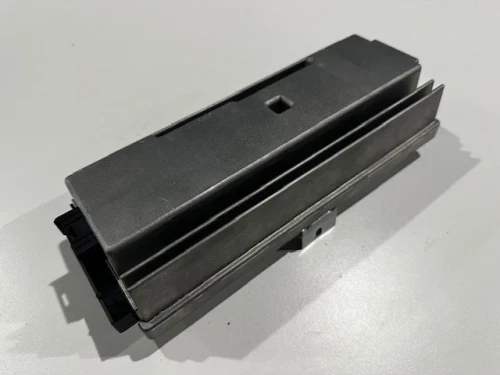 2010-2014 BMW Z4 6835039 Logic7 E70 Used OEM Audio Amplifier