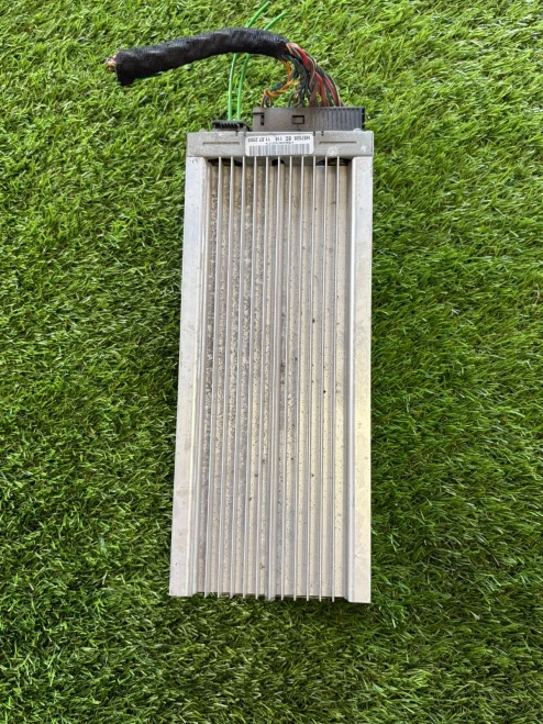 2006 BMW 330I 65129121635 9121635 Top HiFi DSP Used OEM Audio Amplifier