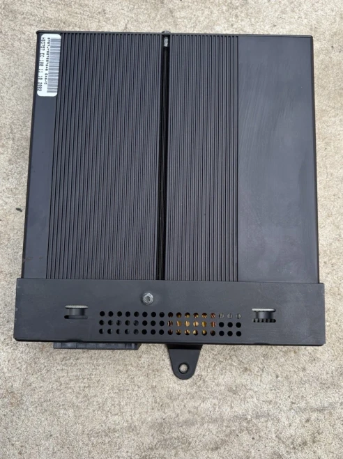 2001-2006 BMW M3 65128380068 CONVERTIBLE E46 Convertible Used OEM Audio Amplifier