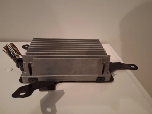 2012-2015 BMW X1 65129333105 9333105 HiFi E84/E90 Used OEM Audio Amplifier