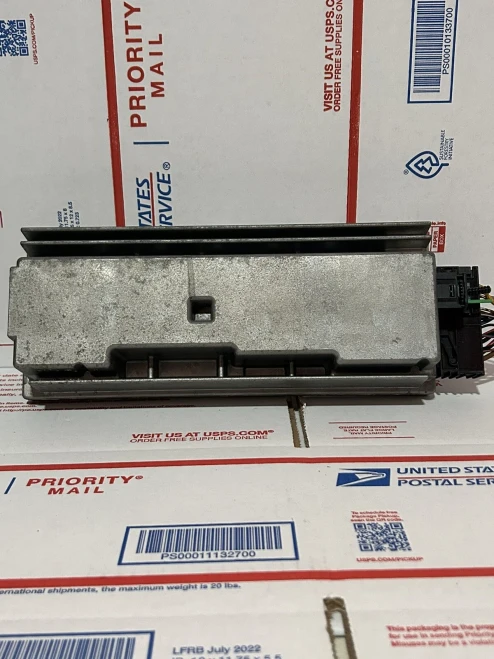 2009-2017 BMW X5 65129204842 9204842 Top HiFi E70 Used OEM Audio Amplifier