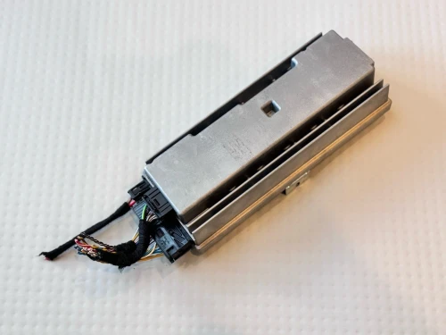 2010-2013 BMW X6M 7847423 INDIVIDUAL Lear E70/E71 Used OEM Audio Amplifier