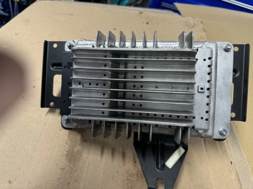 2002-2009 Audi A4 8H0035223D Bose B6/B7 Convertible Used OEM Audio Amplifier