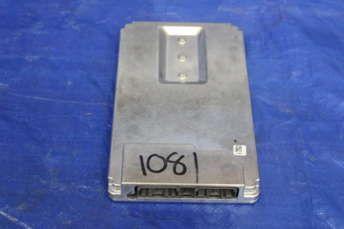 2016 Dodge Challenger 682341110AC Used OEM Audio Amplifier