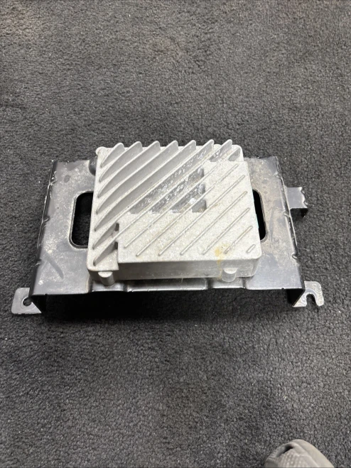 2019-2024 Dodge Ram 1500 Used OEM Audio Amplifier