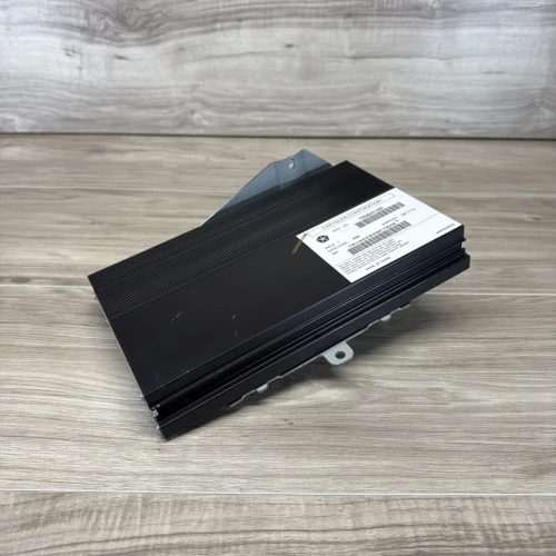 2010-2012 Dodge Ram 1500 05064418AE Used OEM Audio Amplifier