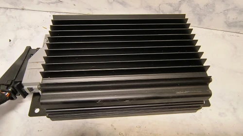 1999 Mercedes-Benz CLK320 Bose C208 Used OEM Audio Amplifier