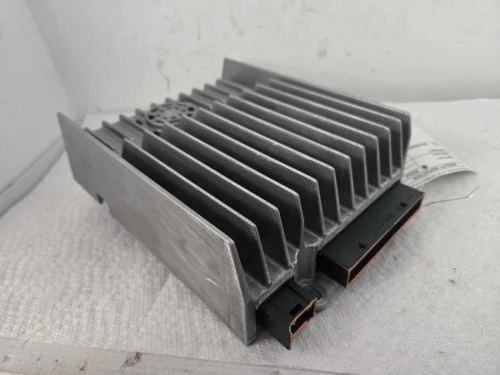 2016-2017 Mercedes-Benz E250 2189001408 Used OEM Audio Amplifier