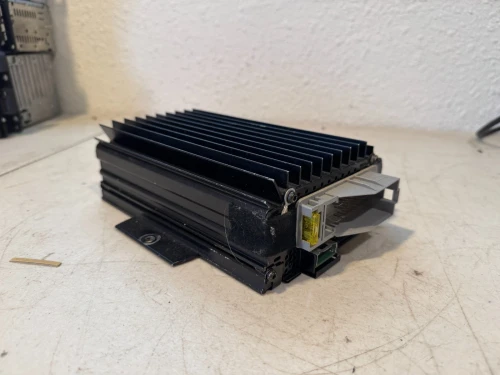 2003-2005 Mercedes-Benz ML500 1638202789 Bose W163 Used OEM Audio Amplifier