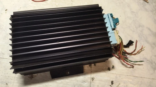 2000-2001 Mercedes-Benz ML320 1638201889 Bose Used OEM Audio Amplifier