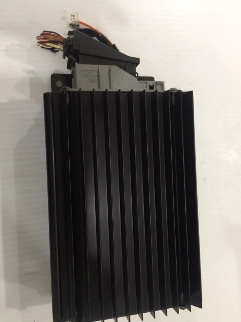 2003 Mercedes-Benz S500 Bose W220 Used OEM Audio Amplifier