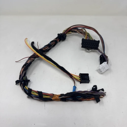 2003-2009 Mercedes-Benz E500 2118706989 Becker Used OEM Audio Amplifier