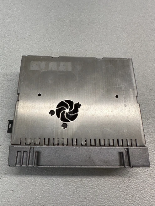 2007-2009 Mercedes-Benz E320 2118704289 Harman Becker W211 Used OEM Audio Amplifier