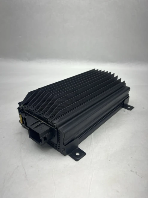 1994-1999 Mercedes-Benz W140 Platform 1408202289 Bose W140 Used OEM Audio Amplifier