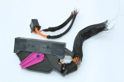 2015-2018 Mercedes-Benz C300 W205 Used OEM Audio Amplifier