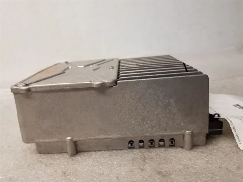 2007 Mercedes-Benz ML500 2518207689 Used OEM Audio Amplifier